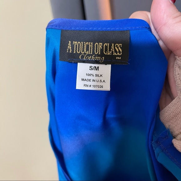 A Touch of Class Blue Purple Tie Dye Silk Blouse - Picture 7 of 7